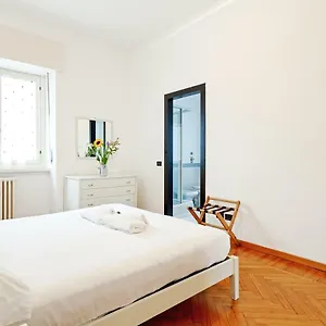 S. Maria Valle Roomy Flat Apartment