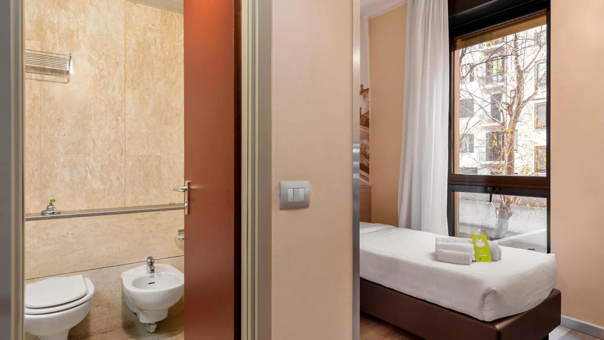 B&B Hotel Milano Portello 4*, Milan